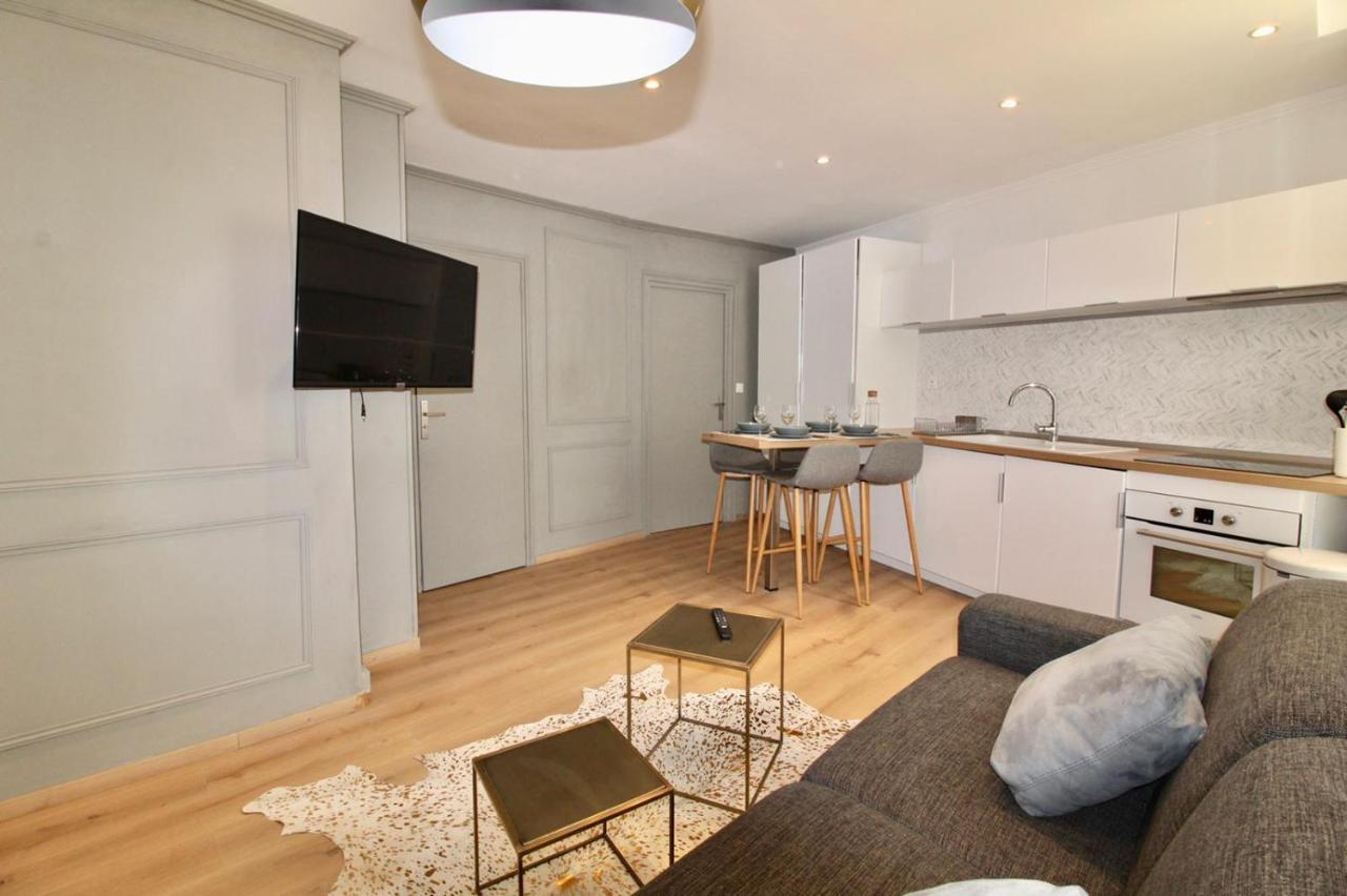 Lovely Apartment Heart Of Golden Square Fiber Wifi Nice Exterior foto